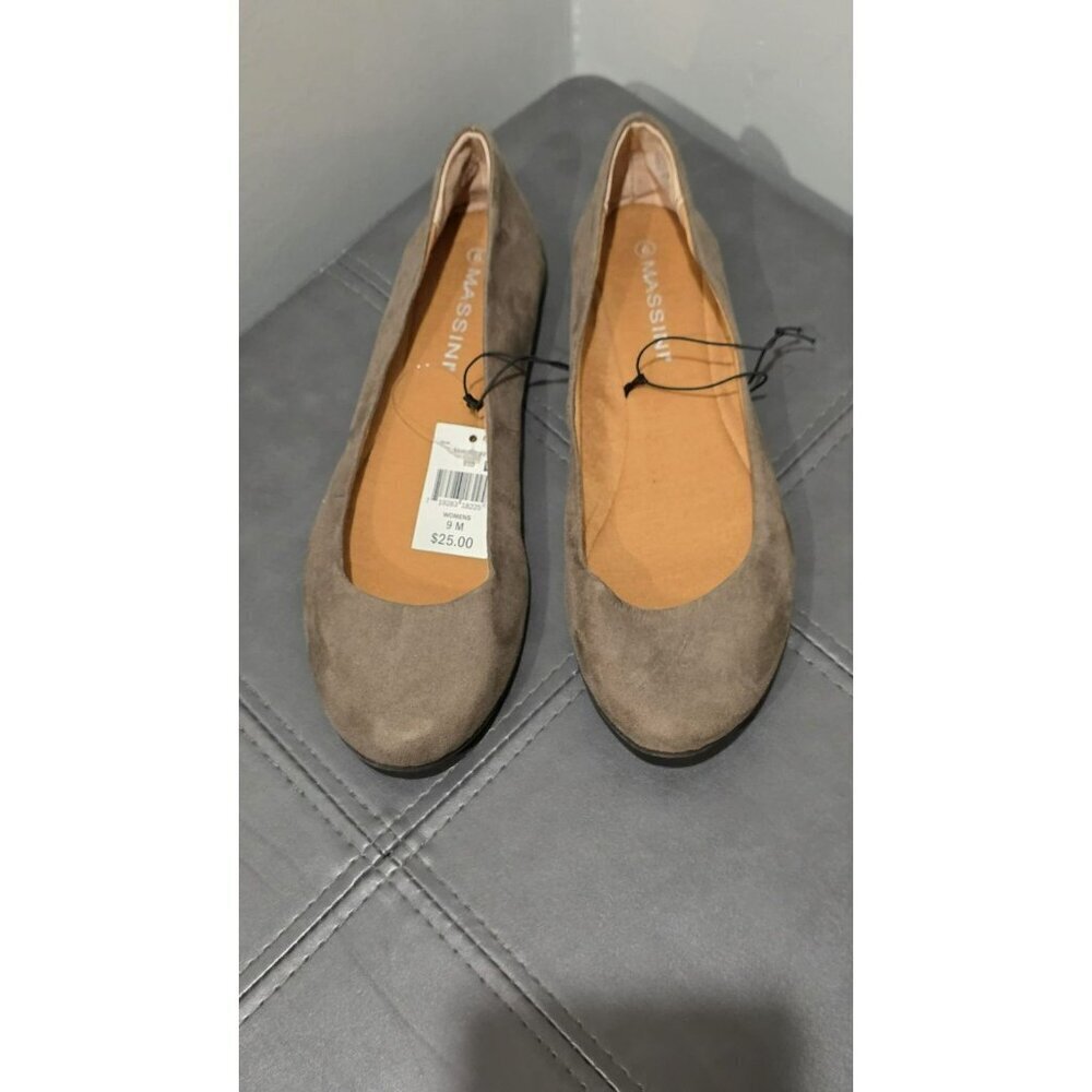 Massini Flats Womens Size 9 9M Taupe Brown Cushioned NWT Preppy Casual Comfort